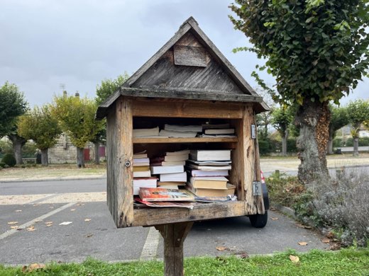 Boîte à livres à Bucy-le-Long